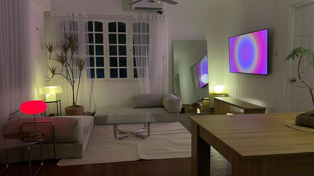 Elegant 2br 2baths In Historic Building TP. Hồ Chí Minh